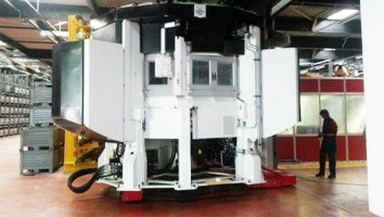 200噸電動(dòng)搬運(yùn)小坦克案例一