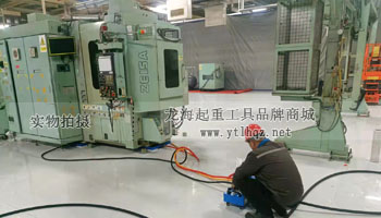 龍升氣墊搬運(yùn)車使用案例圖二